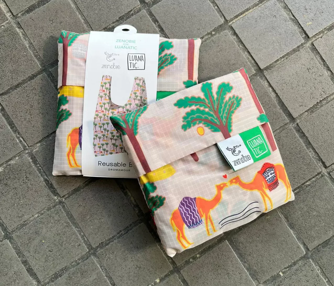 DROMAMOUR Reusable Bag