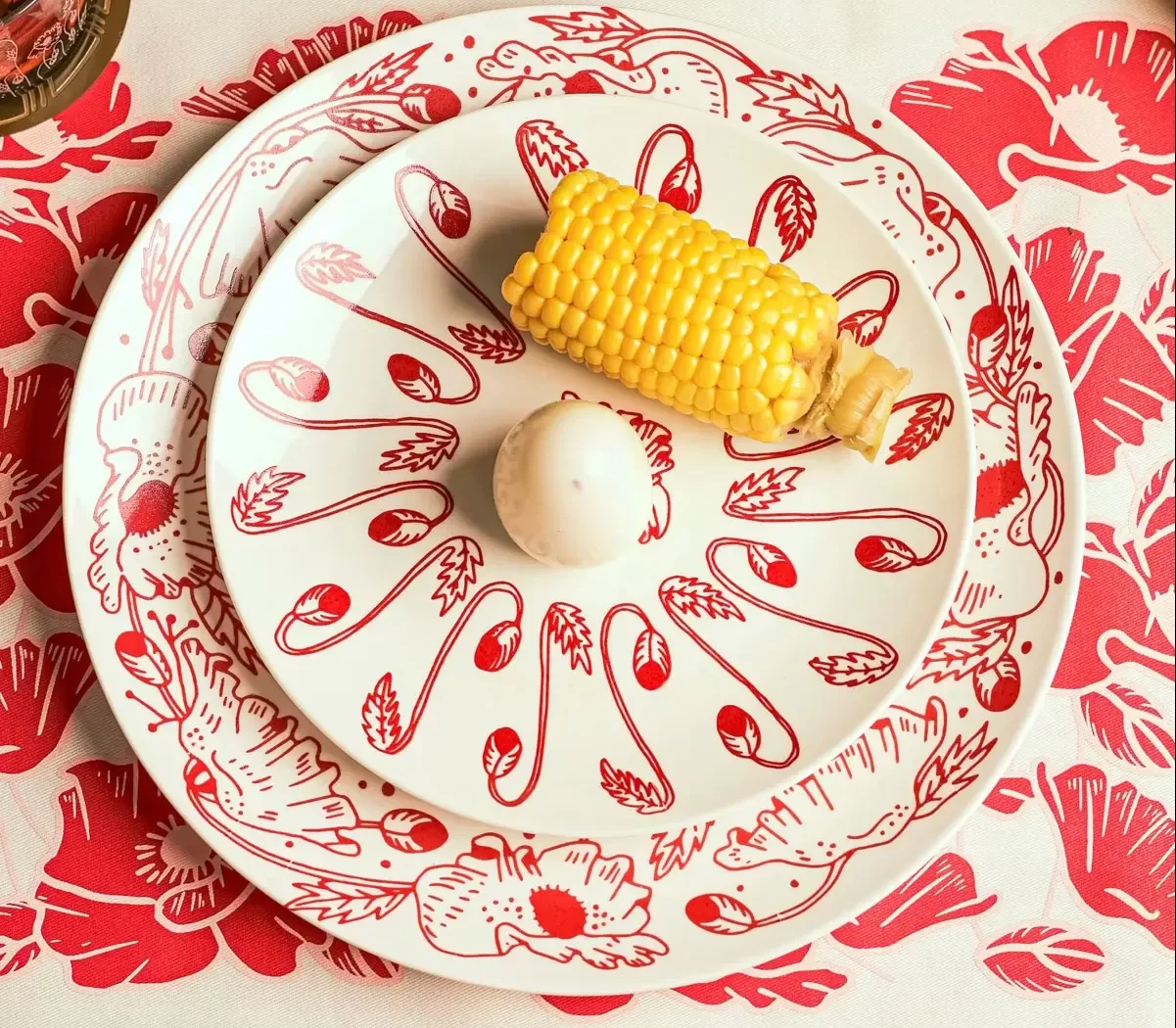 POPPY Red Plate Regular