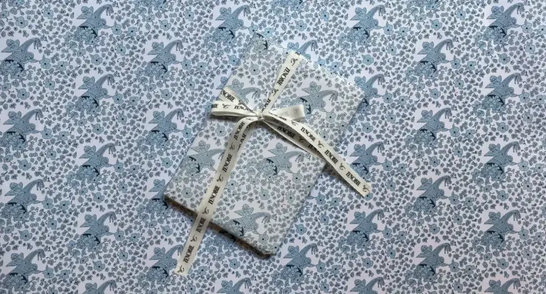Wrap your gifts!